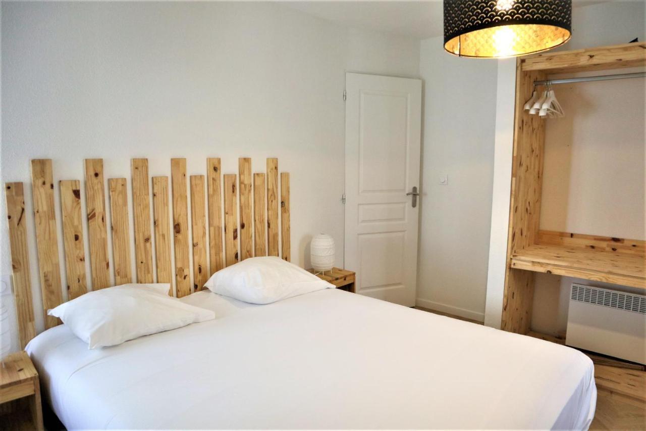 5 Mn Zenith Grande Halle Auvergne,Pied De Gergovie,Garage,Netflix Romagnat Esterno foto