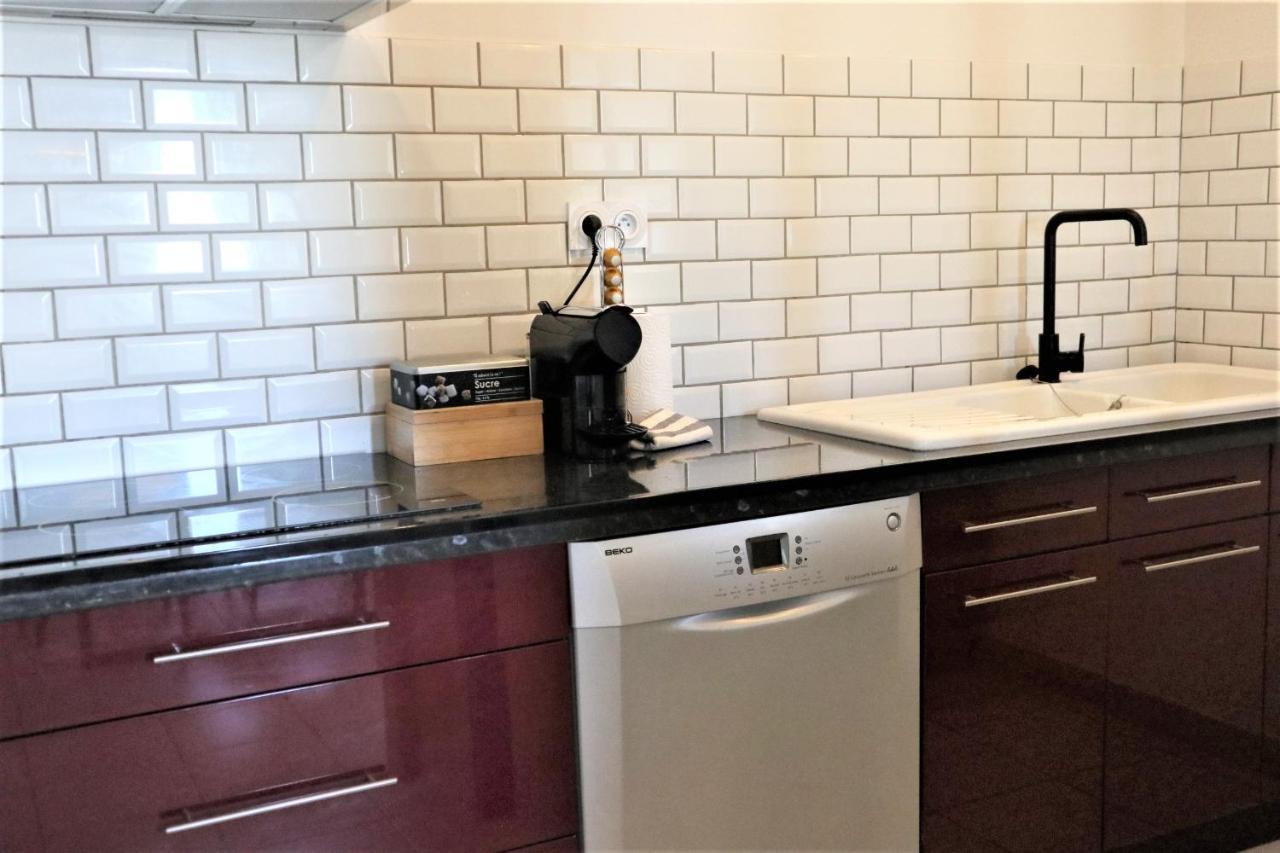 5 Mn Zenith Grande Halle Auvergne,Pied De Gergovie,Garage,Netflix Romagnat Esterno foto
